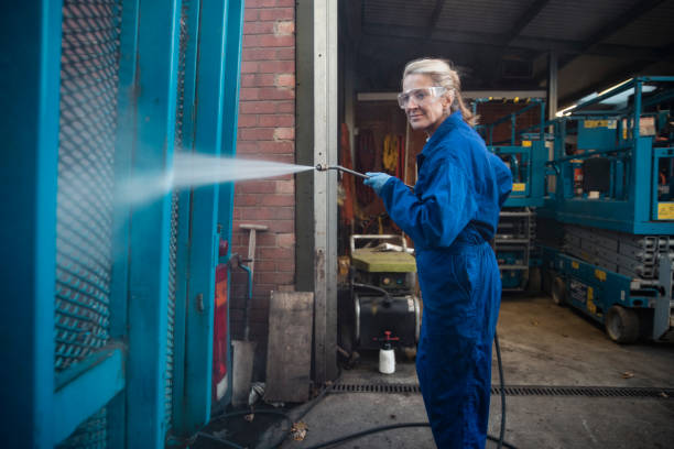 Best Concrete Pressure Washing  in Menlo Park, CA